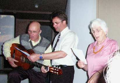 zz_2n-heiner singt.jpg